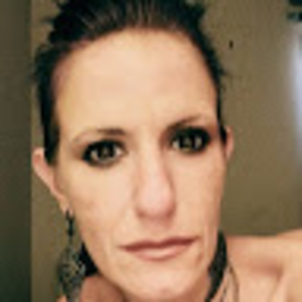 Meet your Posher, Jenifer